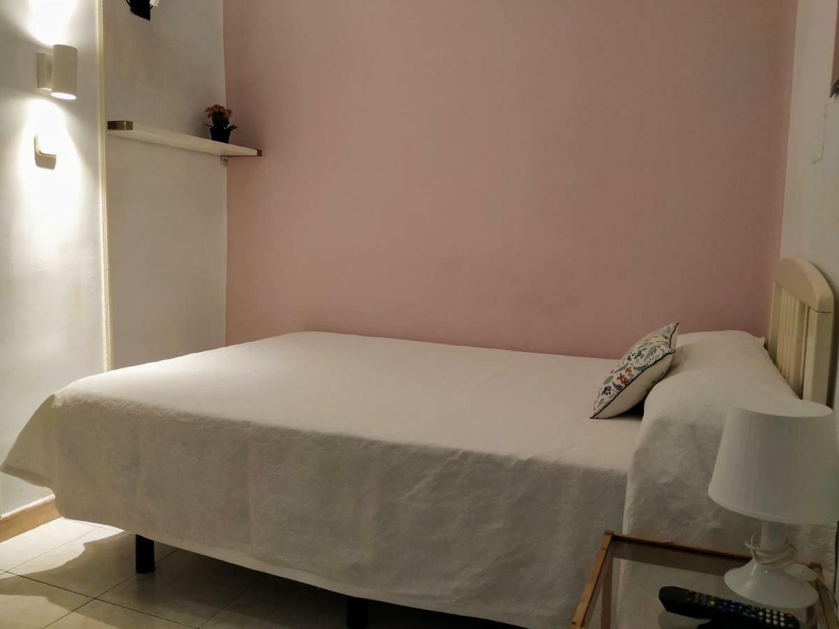 Hostal Abitum Мадрид Экстерьер фото