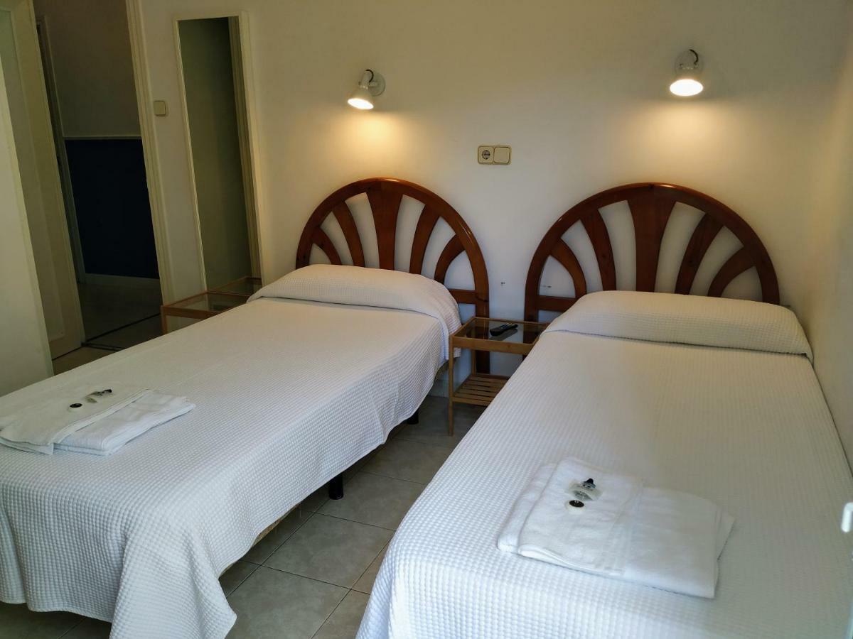 Hostal Abitum Мадрид Экстерьер фото